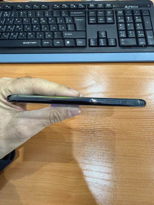 Продаю свой iphone 11 pro 256 gb, green