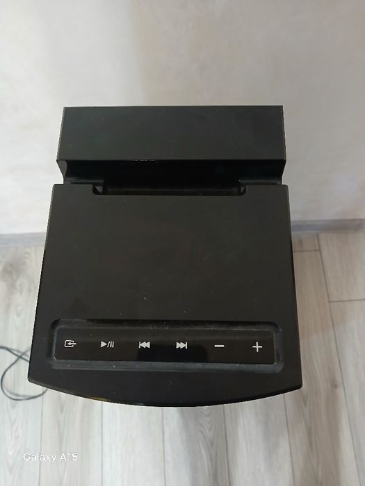 Se vinde boxa Bluetooth AKAI