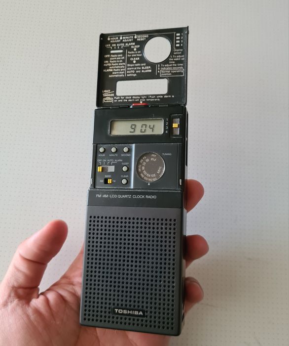 Toshiba QR-2000 Radio Portabil De Buzunar Japan