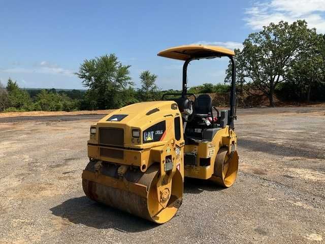 Двухвальцовый каток CAT [CB36B] 4.4тон