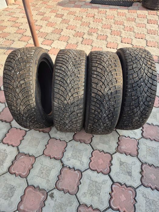 Комплект зимней резины
