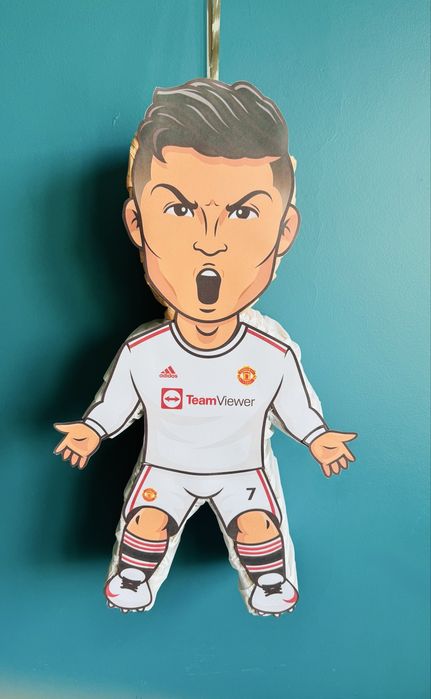 Роналдо пинята Ronaldo