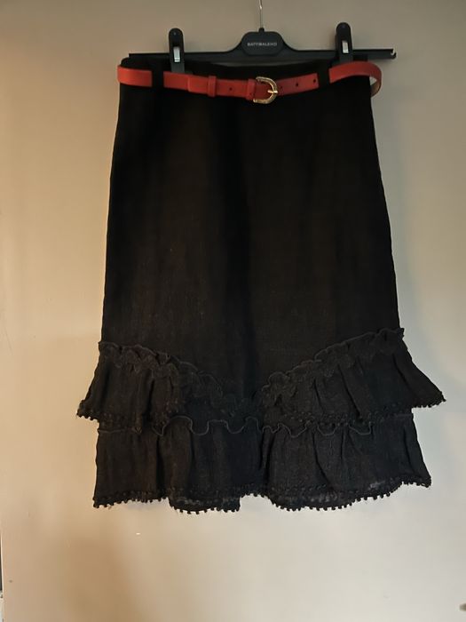 Вълнена пола с ламена нишка