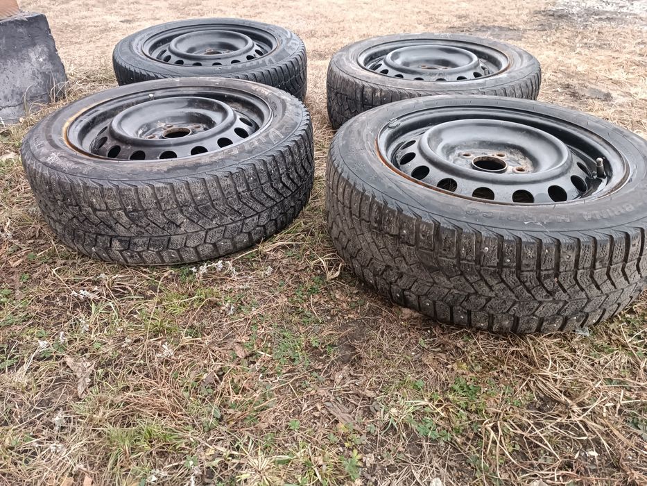 Продав резину диски р16 шипы комплект