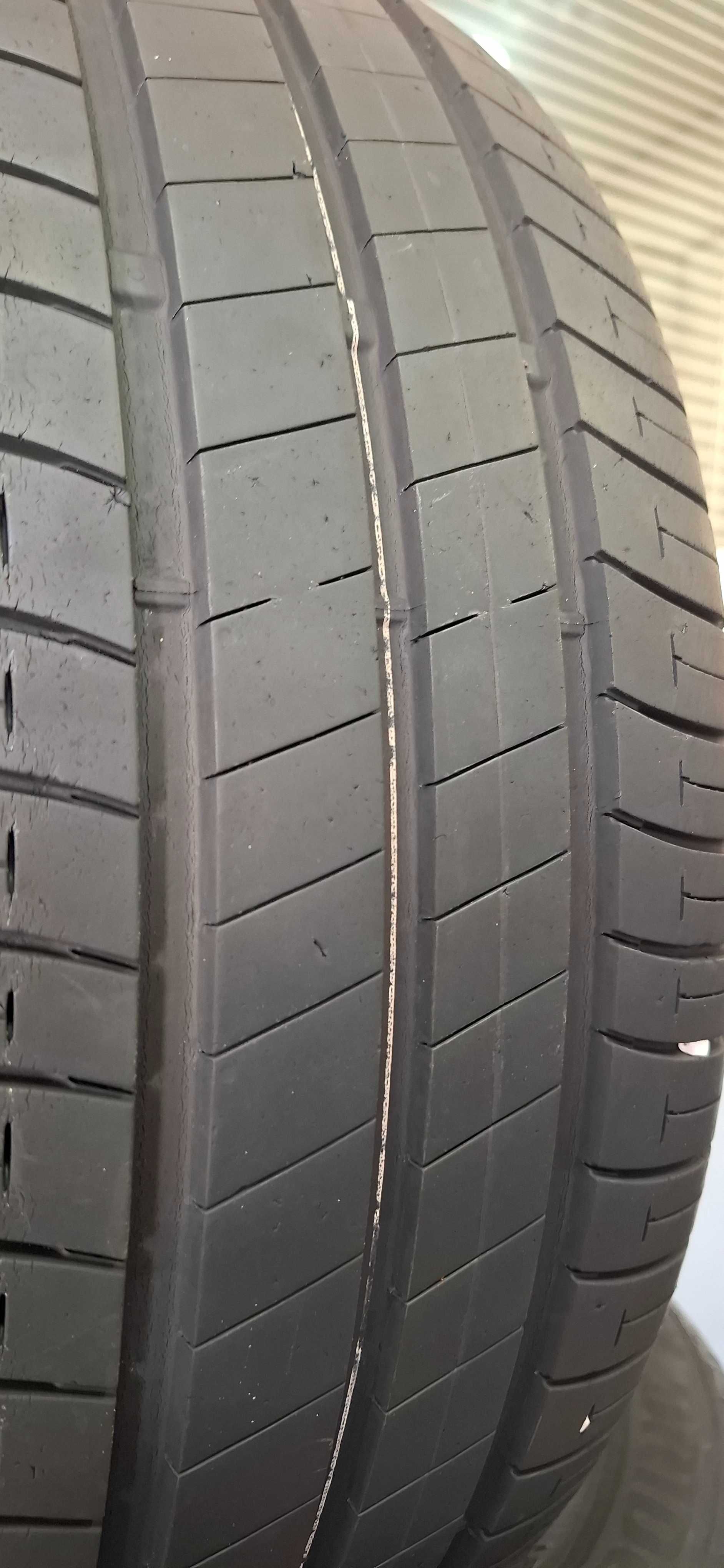 4бр. 205/55/16 Bridgestone 6.8mm грайфер, дот 20г. Безплатен монтаж