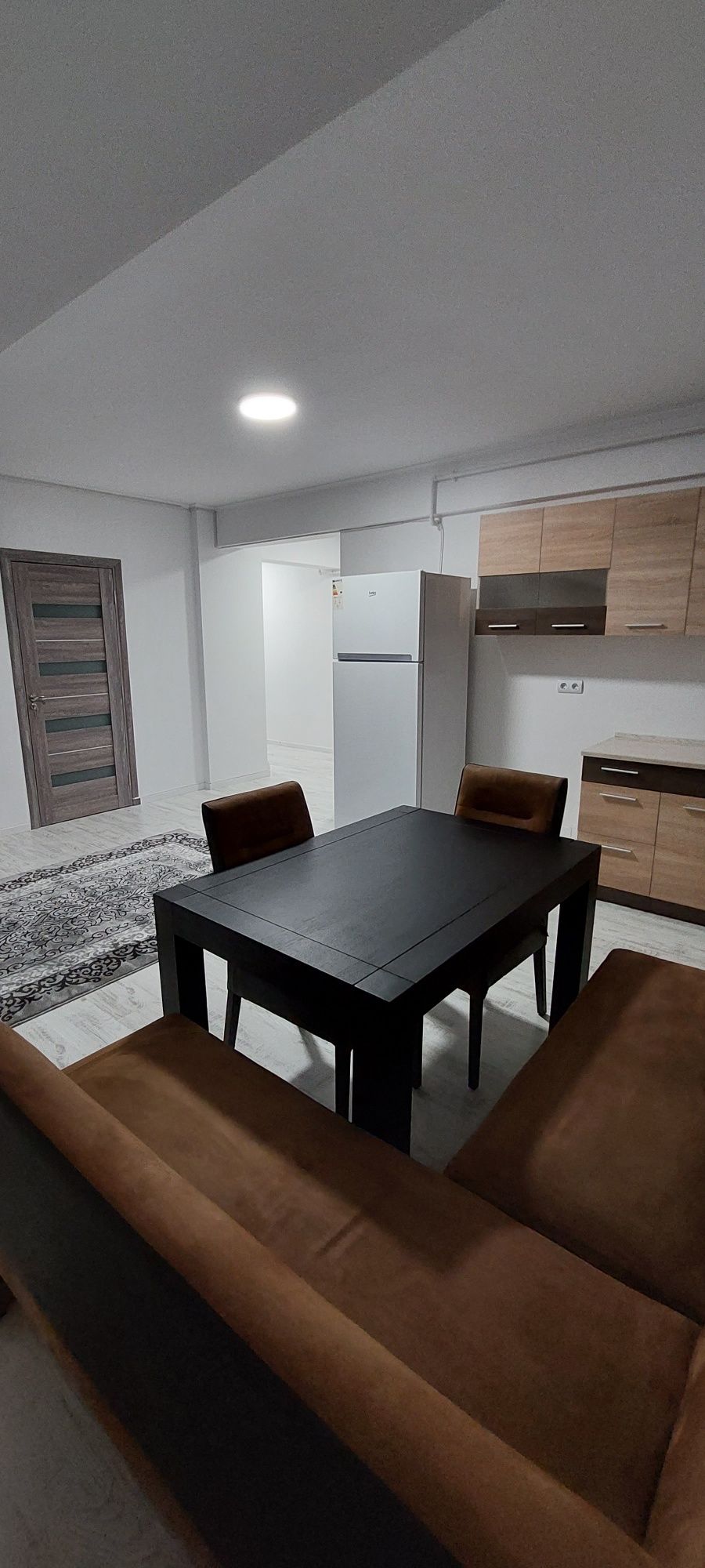 Apartament de închiriat 3 camere