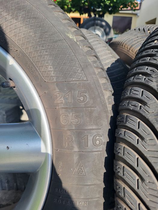 Продавам джанти с гуми