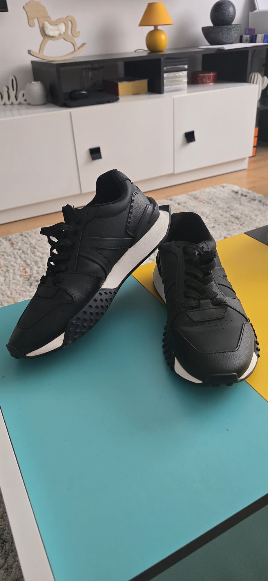 Adidasi Lacoste 41