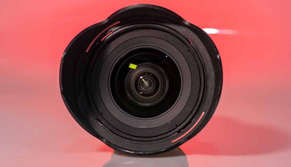 Обективи за NIKON DSLR (DX и FX)