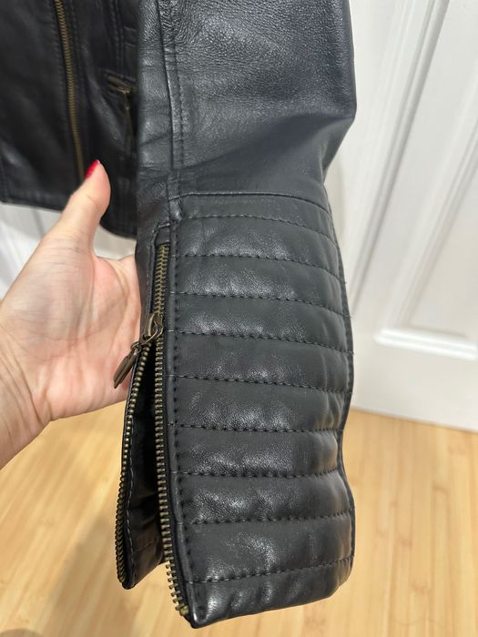 Geaca piele naturala moderna model deosebit