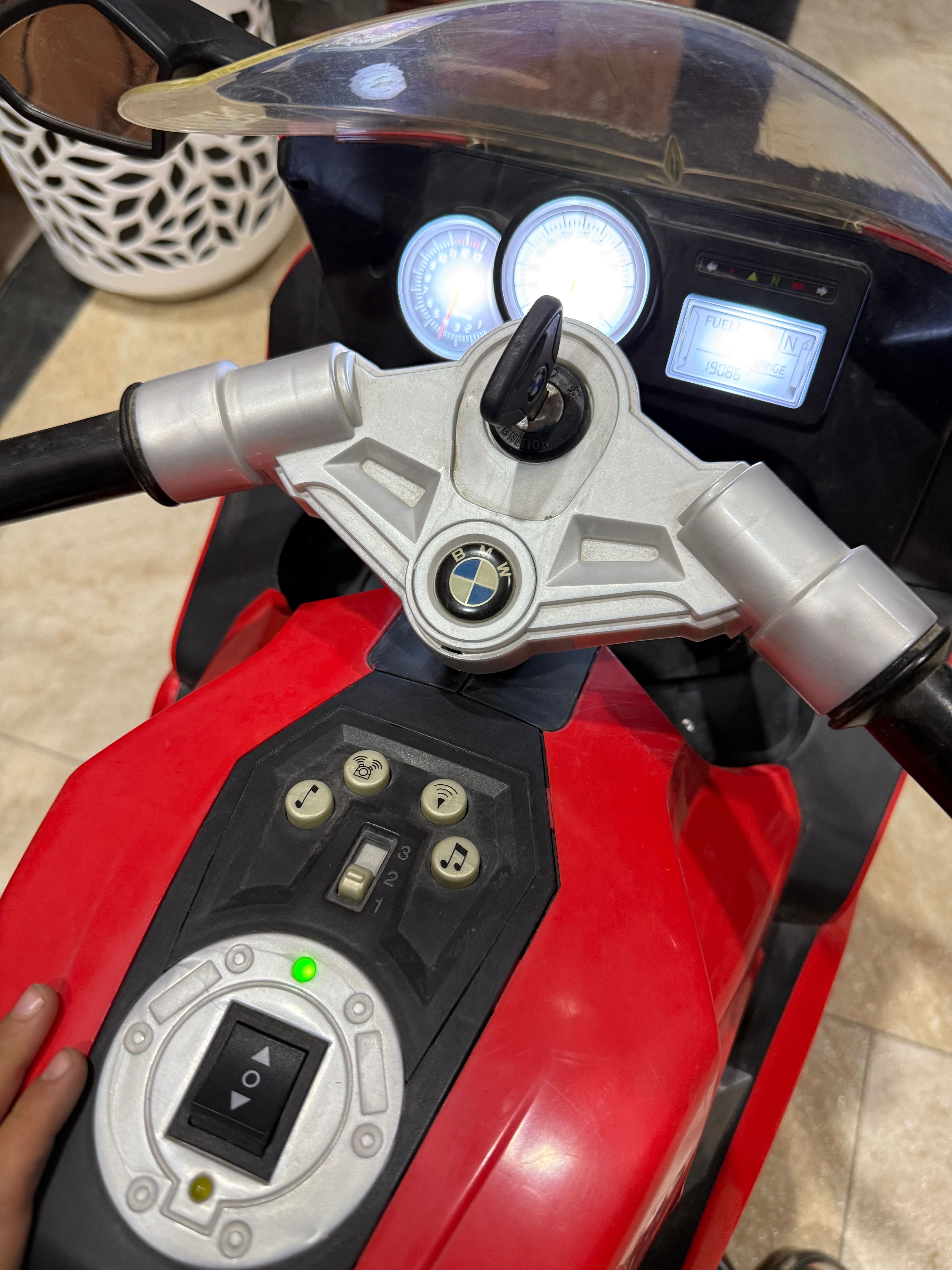 Машинка мотоцикл bmw k1300s