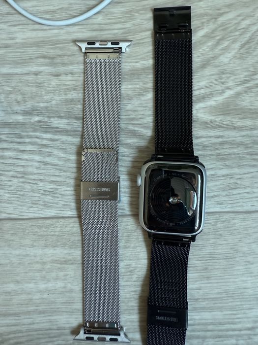 Apple Watch SE Nike Edition