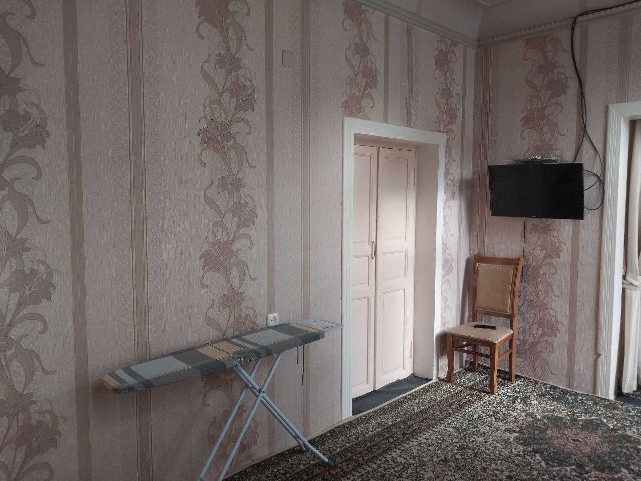 Cрочно Учтепа,Уткир махалла,ор-тир Она-бола больница.