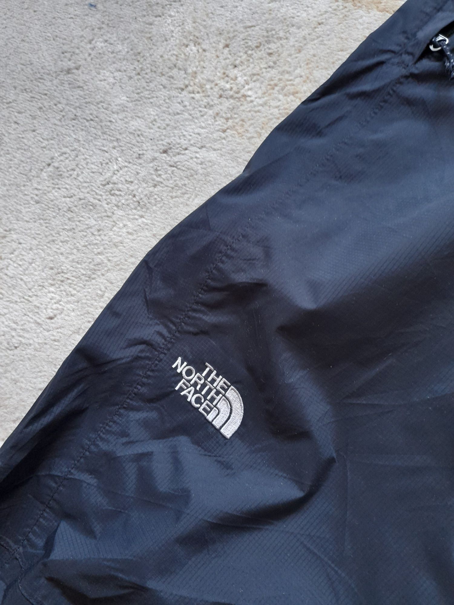 The north face Hyvent панталон S размер.