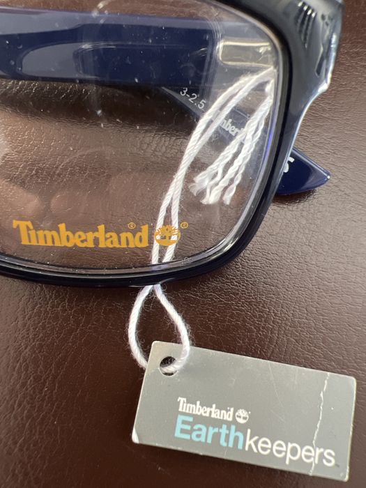 Police si Timberland - rame noi - LA PACHET 400