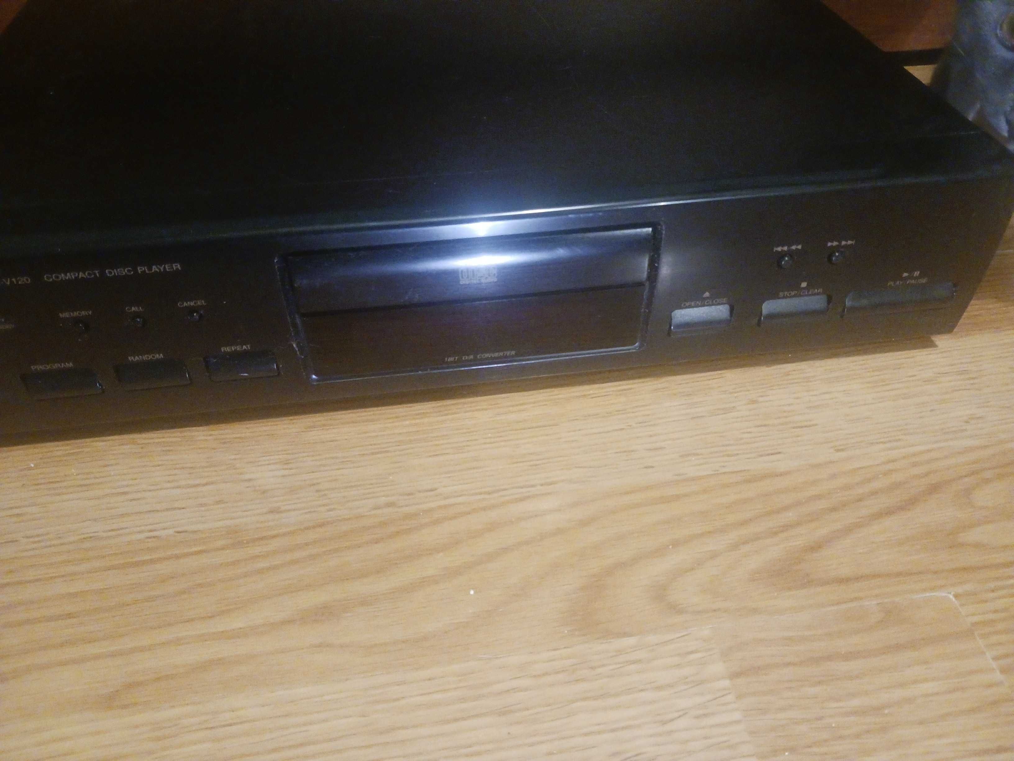 Стар качествен cd player jvc xl-v120bk