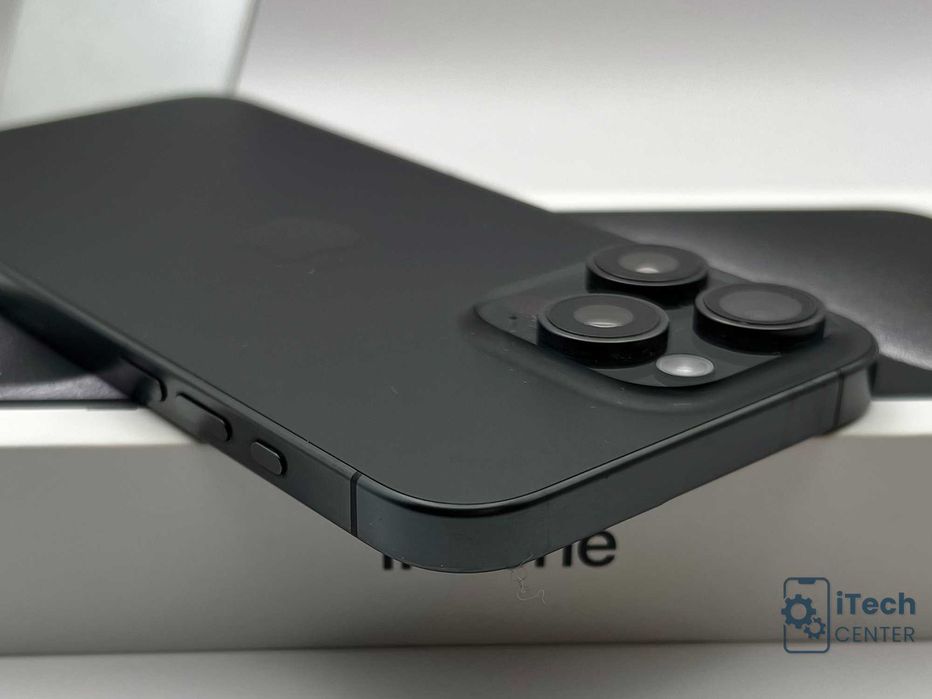 iPhone 15 Pro MAX, 256GB, Black Titanium, КАТО НОВ, 1г. ГАРАНЦИЯ!
