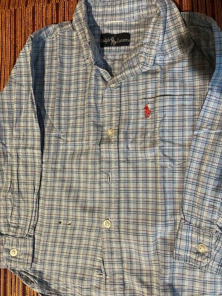 Сет 5 години панталон Levi’s, тениски Nike и Okaidi, риза Ralph Lauren