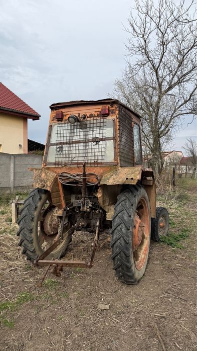 Tractor u445 legumicol, 3 pistoane