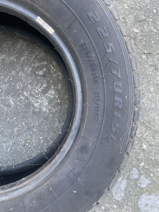 Гуми за бус нови 225/70/15C