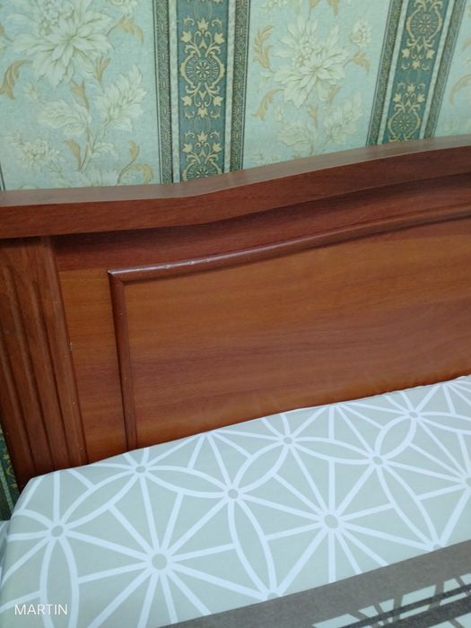 Двух спальная кровать