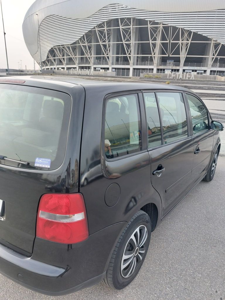 Vand Vw Touran diesel 7 locuri