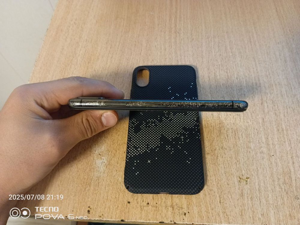 Iphone X srochna sotilad