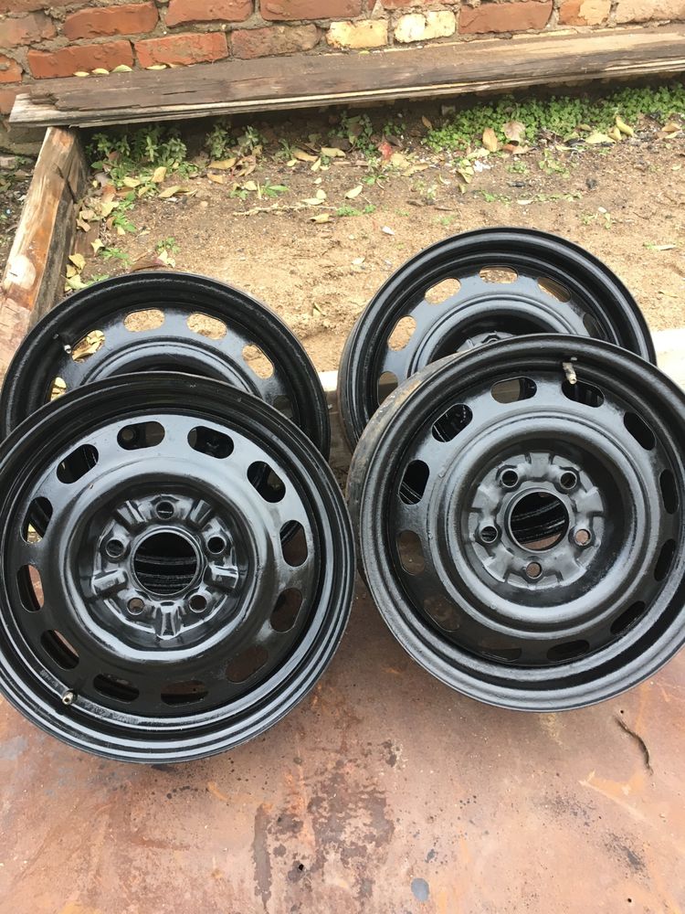 Диски r15 5 болтов