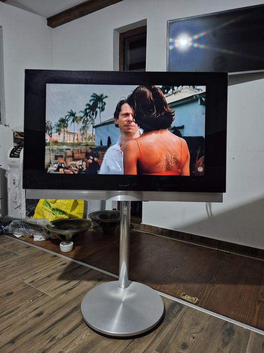Bang Olufsen Beovision 7 televizor