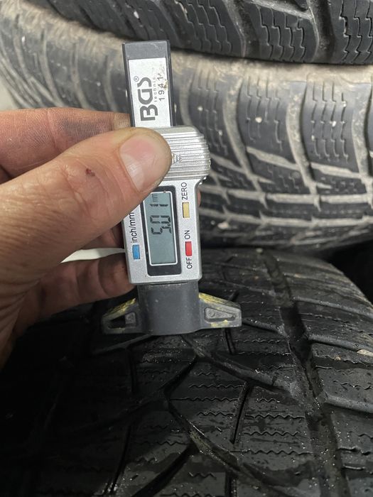 Anv M+S 215/70/16 Bridgestone/Firestone