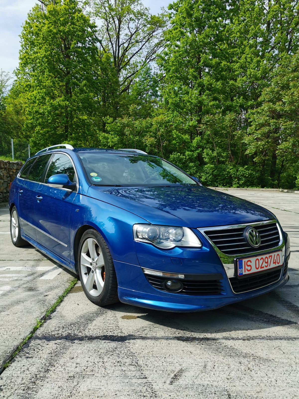 VW Passat 2010 R-Line 200 Cp Bi-Xenon