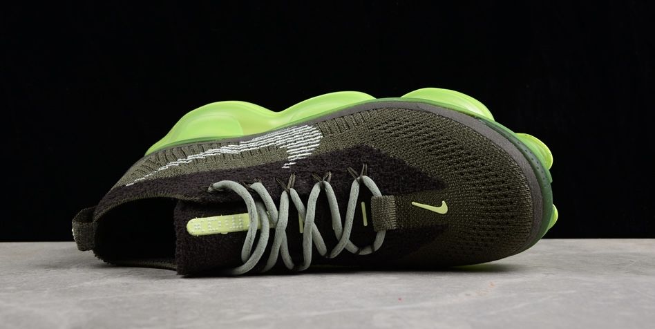 Нови мъжки маратонки Nike Air Scorpion FK размери 41,42,43