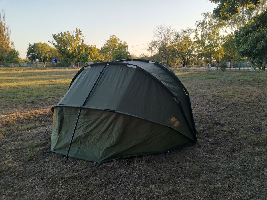 Шатра и шаранджийска палатка