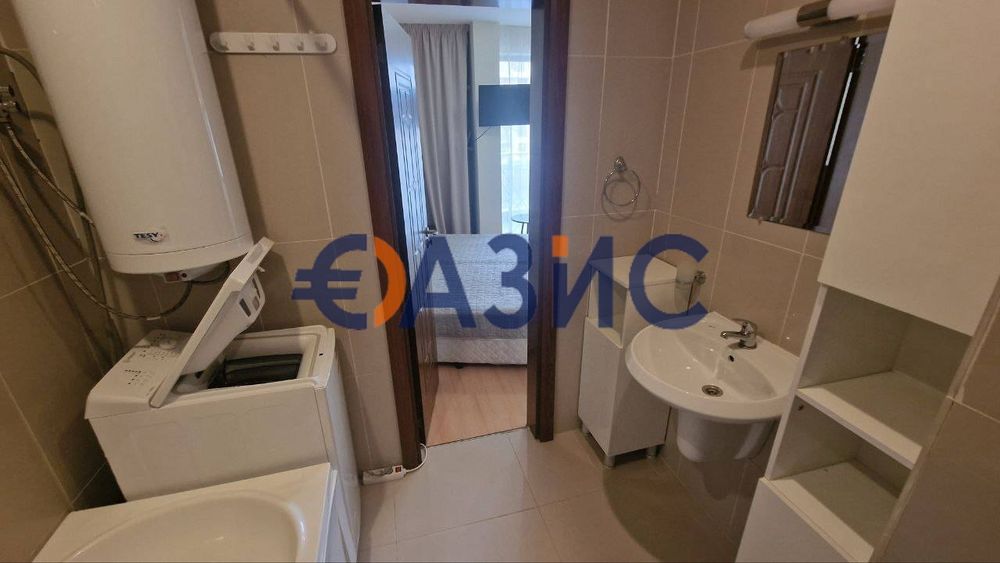 Продава се Едностаен апартамент в к.к. Слънчев бряг - 46 кв.м за 1218 €/кв.м - Снимка #10