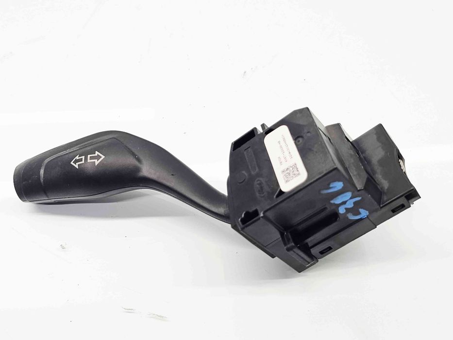 Maneta semnalizare Ford Focus 3 (CB8) [Fabr 2011-2015] AV6T-13335-AB