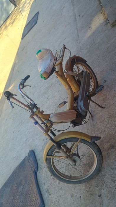 Moped de vânzare