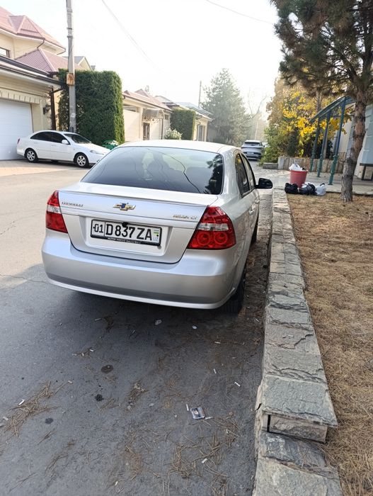 Продам авто Нексия 3 автомат,или сдам в аренду.