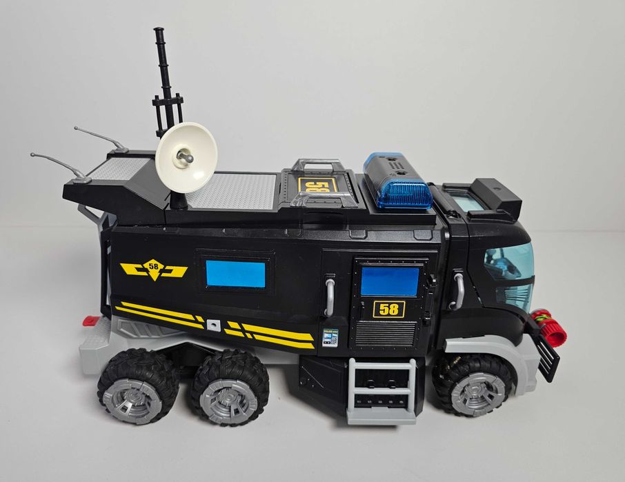 Playmobil - Хеликоптер / бърза помощ , Полицейски камион за спец части