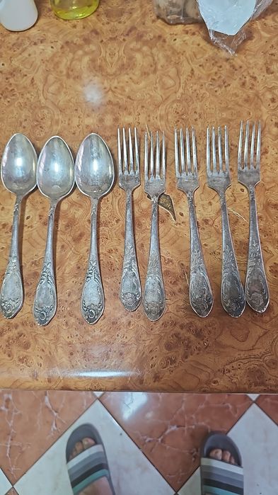 Linguri furculițe din argint