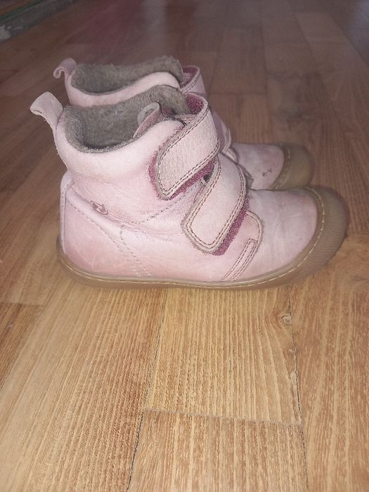 Ghete Naturino 26.piele,lână,talpa flexibila.