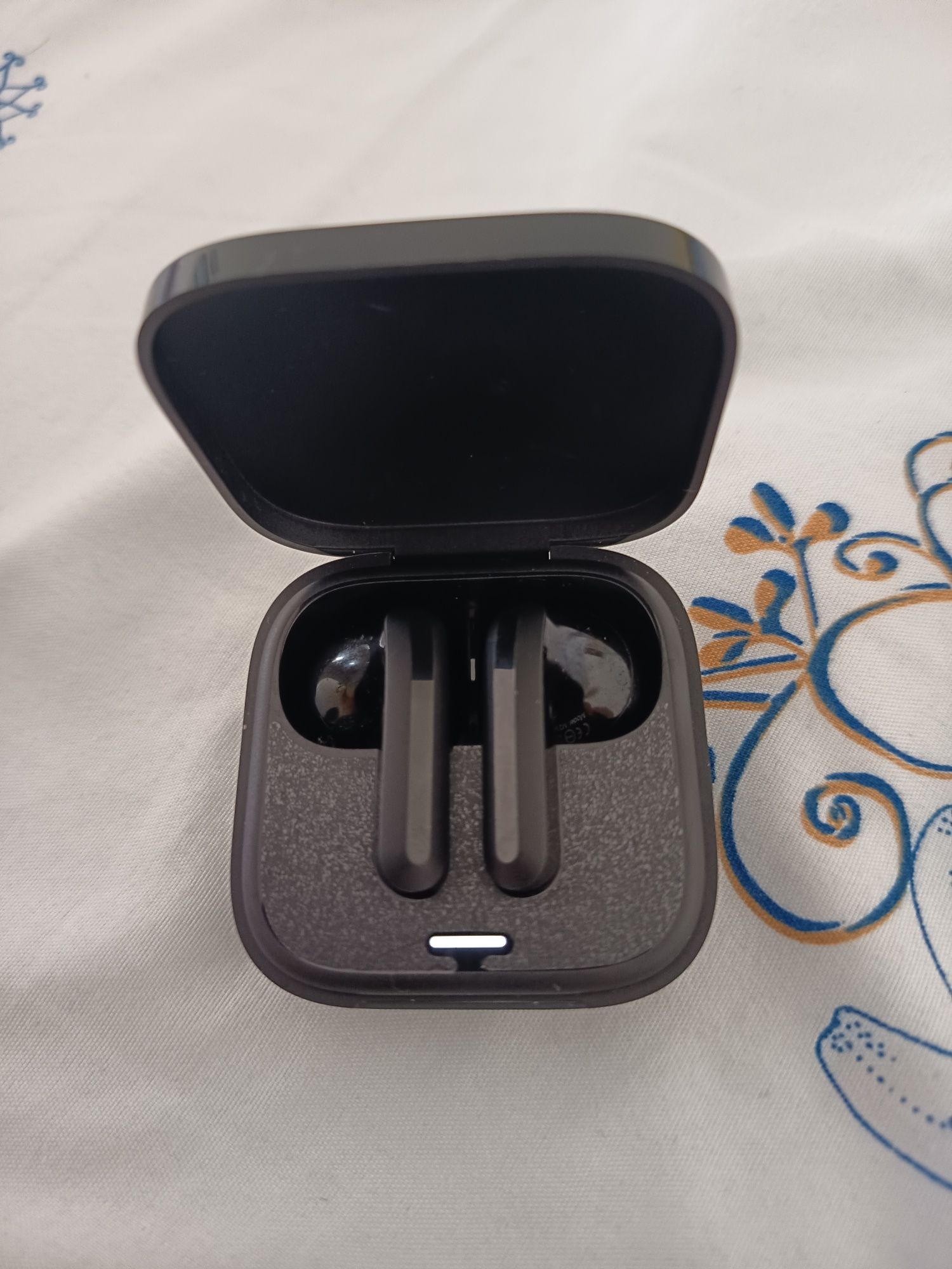 Vând căști audio xiomi