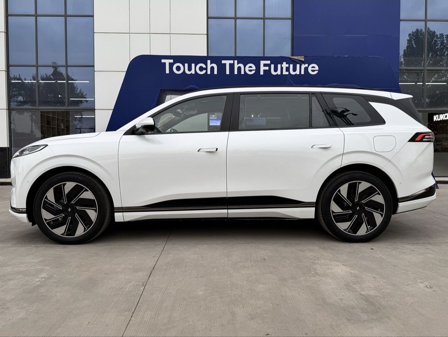 Donfeng 008 full Gibrit restavling 2025-yil