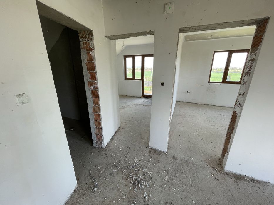 Vand casa cu teren in Bercu Nou