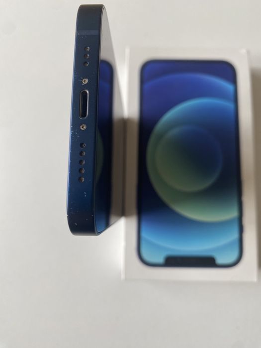 iPhone 12 В отлично състояние