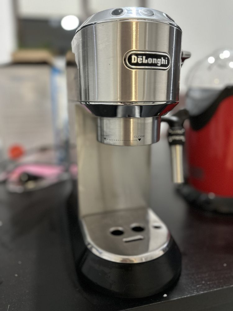 Espressor Delonghi