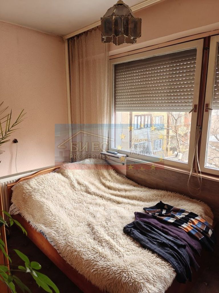 Продава се Тристаен апартамент в Перник, Тева - 70 кв.м за 829 €/кв.м - Снимка #5