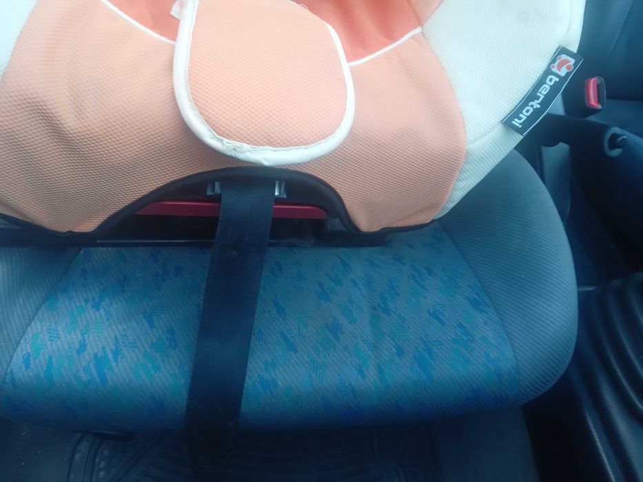 Столче за кола  Bertoni 28 лв.