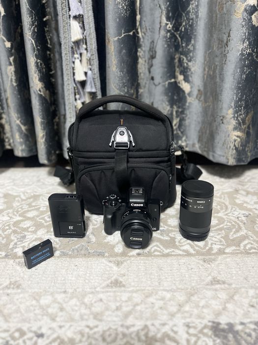 Canon m50 продам