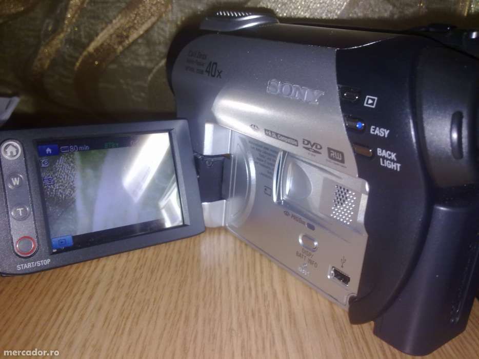Camera video SONY DCR-dvd106e