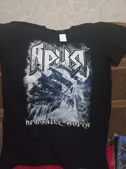 Футболки и банданы